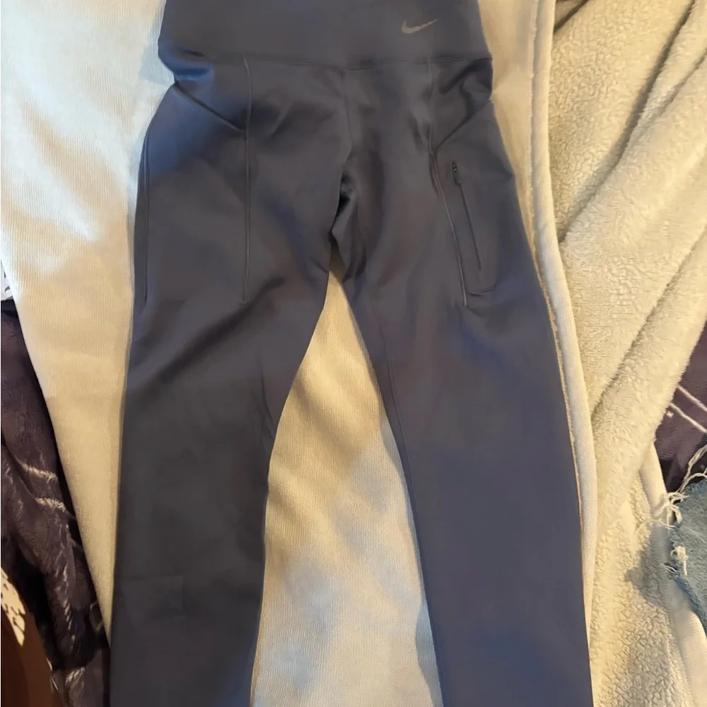 Nike Dark Blue Athletic Leggings - Picture 2 of 7
